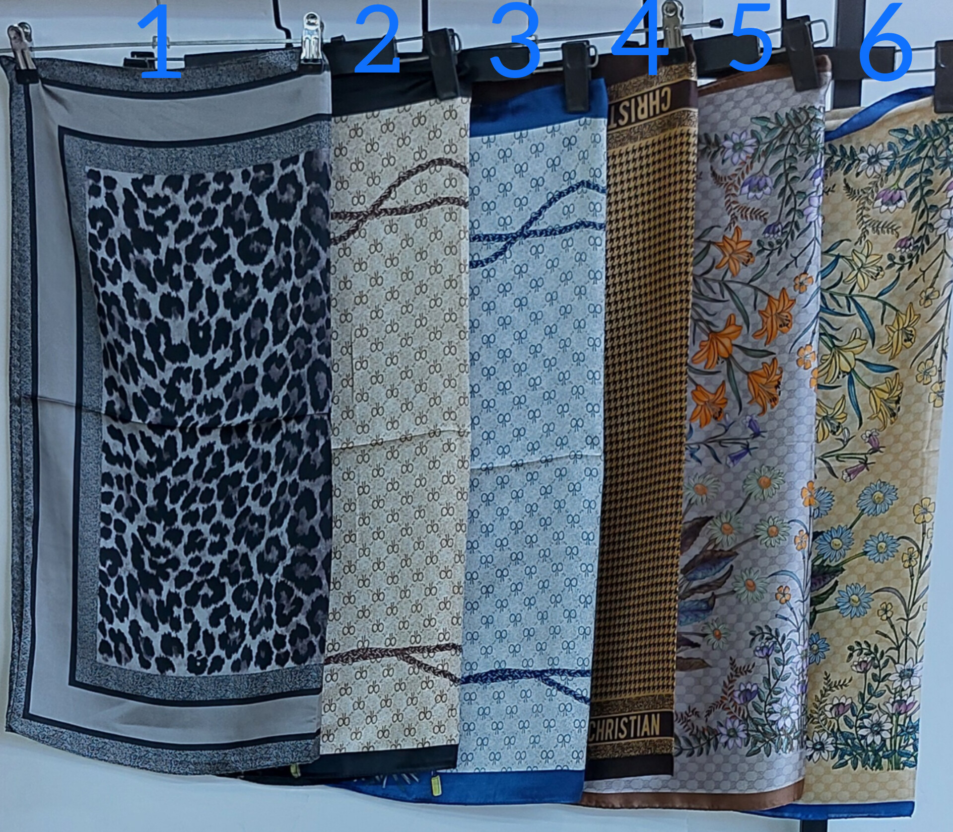 روسري مینی اسکارف